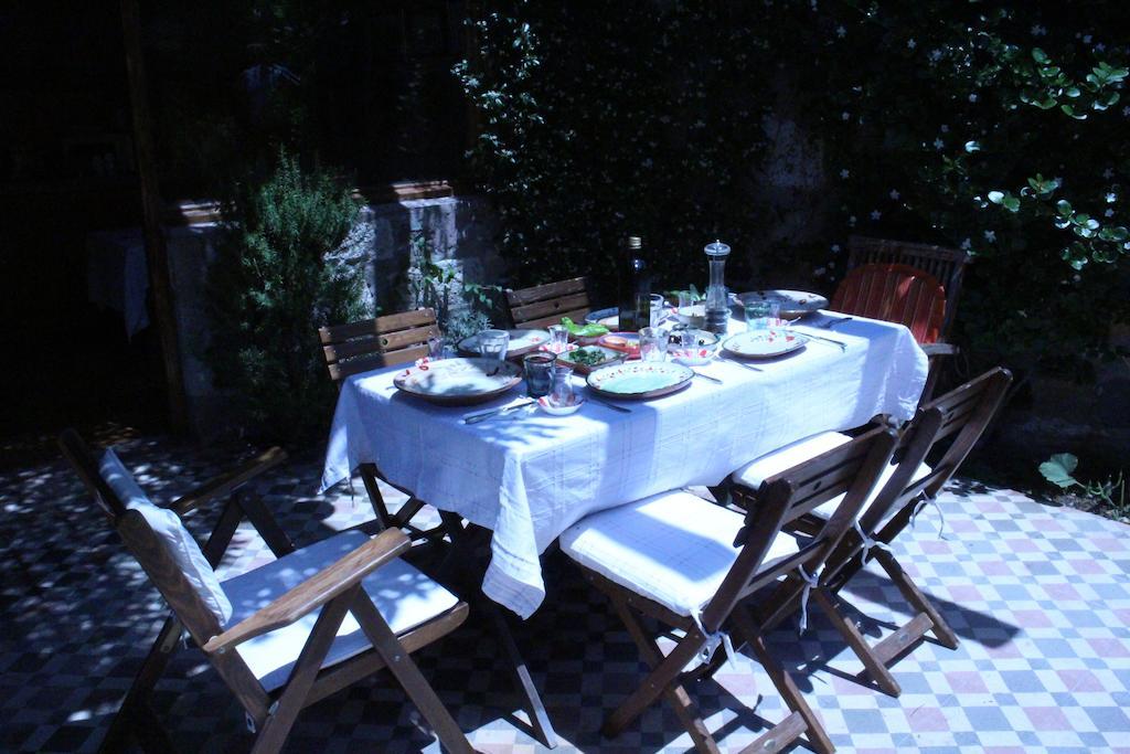 Stone House With Garden In Cunda/ayvalik *